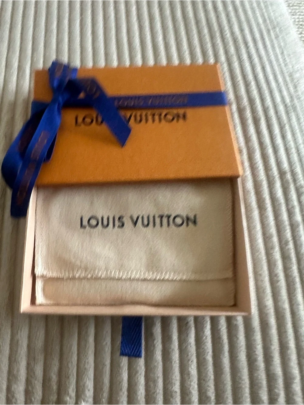 *BRAND NEW* Louis Vuitton Silver Champs Elysées Money Clip